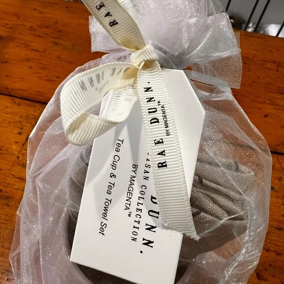 Rae Dunn Mug Tea Set with Tea Towel pink especially for Mom! - Picture 2 of 9